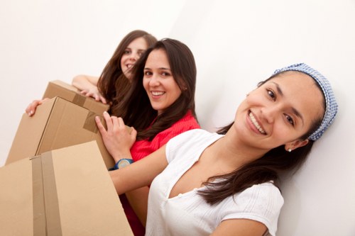 Flexible storage solutions in Kidbrooke for household and business items